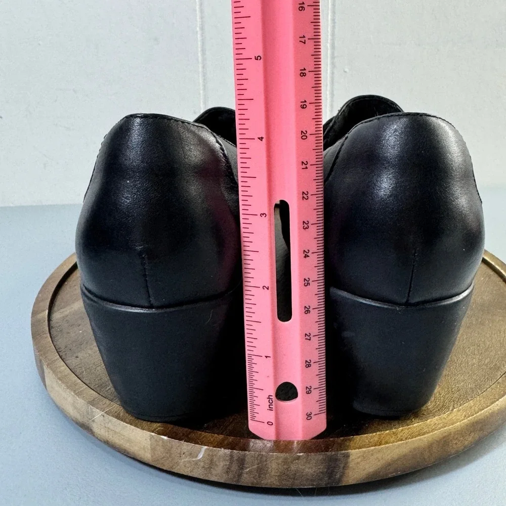 Clarks Collection Women Black Leather Wedge Loafer Shoes Size 7.5